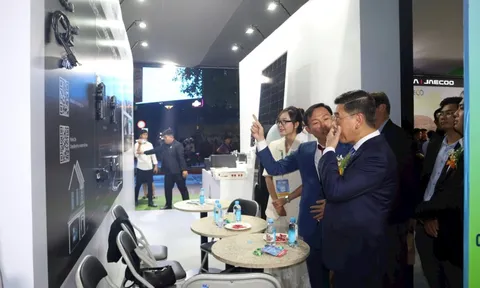 Vì sao người dân ngại lắp đặt điện năng lượng mặt trời mái nhà?