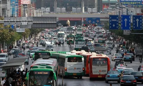 Hà Nội cấm xe máy xăng trong vành đai 1 từ 1/7/2026: Các thành phố lớn trên thế giới đã áp dụng từ bao giờ?