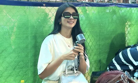 NSƯT Kim Tuyến bất ngờ xuất hiện cổ vũ Đồng Ánh Quỳnh