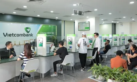 Vietcombank: Dừng giao dịch chuyển tiền, rút tiền của nhóm khách hàng sau trên tất cả các kênh