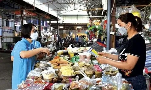 Doanh thu trên 500 triệu đồng đến 3 tỉ đồng/năm, hộ kinh doanh nộp thuế ra sao?