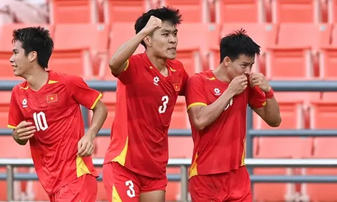 SEA Games 33: Vượt qua Philippines, U22 Việt Nam tiến vào chung kết [VIDEO]