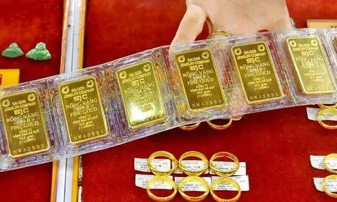 Giá vàng hôm nay 17/12: Vàng SJC, vàng nhẫn tăng trở lại