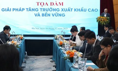 Phía sau kỷ lục xuất nhập khẩu