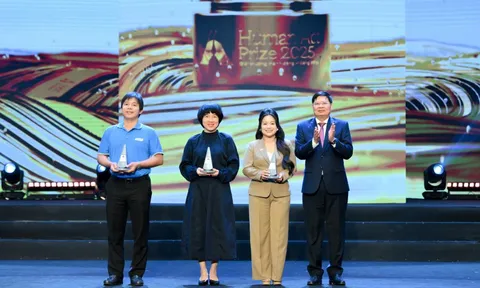 Dự án nới rộng “chiếc áo chật” ở tuyến đầu BV Bạch Mai được vinh danh ở Giải thưởng Hành động vì cộng đồng 2025