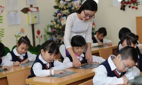 Thí điểm cho trẻ mầm non làm quen tiếng Trung, Nhật, Hàn