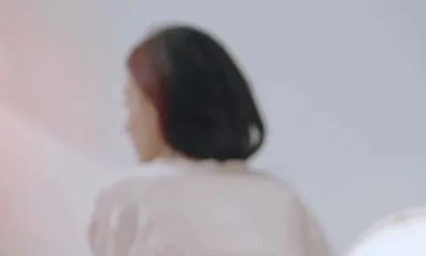 Trương Bá Chi sống thế nào mà bị 3 người quản lý quay lưng?