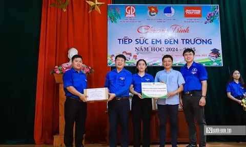 Đưa sách của NXB Giáo dục Việt Nam đến gần hơn với người dân vùng khó khăn