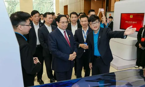 Doanh nghiệp đồng hành cùng Chính phủ thúc đẩy chuyển đổi số quốc gia tại Hội nghị sơ kết triển khai Nghị quyết 57-NQ/TW và Đề án 06