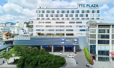 Pax Sky kỷ niệm 13 năm, ưu đãi khách thuê mới