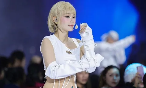 Ca sĩ Minh Hằng với màn "lột xác" cuốn hút, cá tính