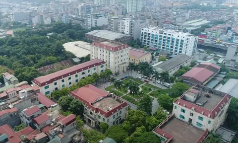 Ngôi trường kỳ lạ giữa Hà Nội: Rộng 55.000m2, cơ sở rải khắp Thủ đô, nửa số sinh viên chẳng cần tới giảng đường vẫn ra trường