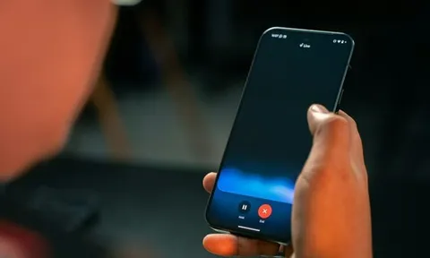 Google trì hoãn việc ra mắt Gemini, Assistant vẫn tiếp tục đồng hành