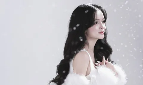 Nhan sắc trong trẻo, ngọt ngào của MC Thanh Trúc