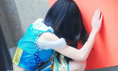 Tiết lộ về bữa tiệc kín giữa nghệ sĩ và thiếu gia