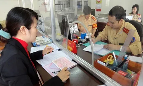 Tin vui cho người đăng ký biển số ô tô tại Hà Nội, TPHCM