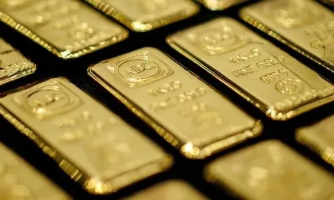 Giá vàng thế giới sẽ đi về đâu trong 2026 sau khi tăng vọt 71% để lập đỉnh 46 năm: Dự báo của ngân hàng lớn gây bất ngờ