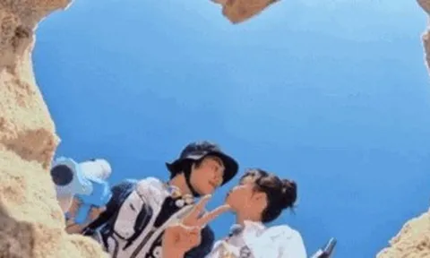 "Chị Đẹp" U45 được bạn trai kém 19 tuổi cầu hôn, cảnh đàm phán hợp đồng tiền hôn nhân gây xôn xao