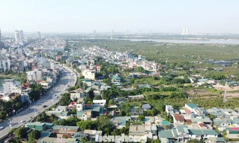 Nhà đất ngoài đê 'đóng băng', dừng xây dựng vì lo 'vướng' trục đại lộ cảnh quan sông Hồng