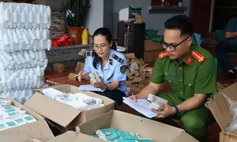 Thị trường mĩ phẩm sôi động, nguy cơ hàng giả gia tăng