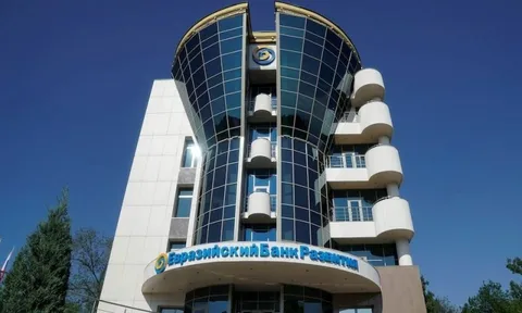 Châu Âu bất ngờ giải phóng 600 triệu USD tài sản đóng băng của tổ chức tài chính liên quan mật thiết đến Nga