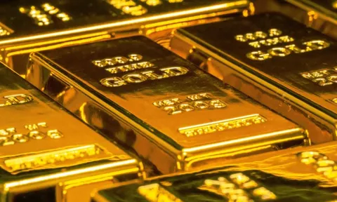 Cú sốc thưởng Tết: 18.500 nhân viên được tặng vàng ròng, 10 người may mắn nhất sẽ đi Nam Cực