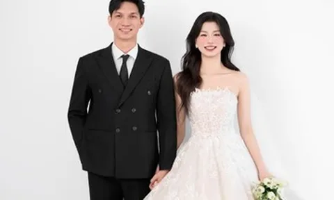 'Hotgirl' bóng chuyền Việt Nam rộn ràng lên xe hoa