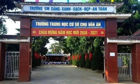 Hà Tĩnh tạm đình chỉ công tác đối với thầy giáo bị tố sàm sỡ nữ sinh lớp 8