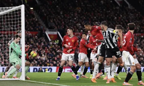 Sáu cầu thủ sắp rời đi, thị trường mùa Đông "nóng" với Man United