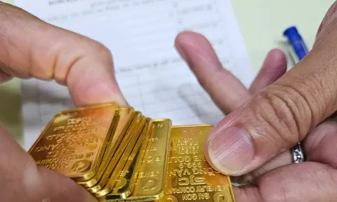 Giá vàng giảm 5 triệu đồng/lượng trong 2 ngày