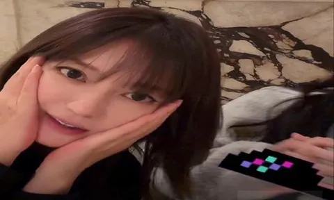 Ngôi sao phim Hoàn Châu cách cách - Triệu Vy không còn bị cấm sóng