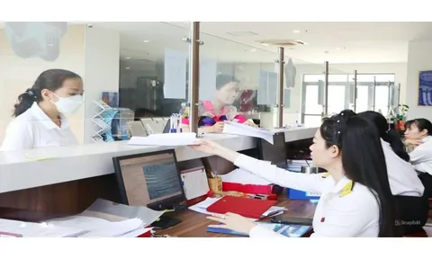 Né thuế bằng việc nhận tiền mặt, không xuất hóa đơn, không ghi nội dung chuyển khoản: Thuế Hà Nội nói gì?