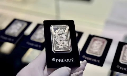 Giá bạc quay đầu tăng mạnh