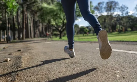 Chỉ 10 phút làm điều này, ung thư ruột lùi xa thêm một chút