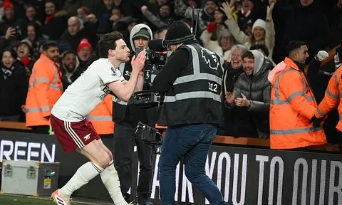 Khoảnh khắc Declan Rice được xem là “giật” chức vô địch Ngoại hạng Anh cho Arsenal
