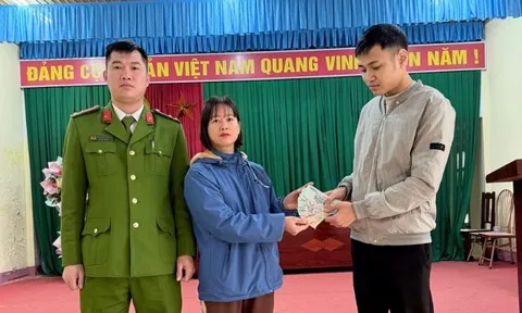 Phát hiện chiếc ví đen nằm chơ vơ ven đường, chứa loạt tờ tiền nhiều mệnh giá: Công an dùng biện pháp nghiệp vụ vào cuộc