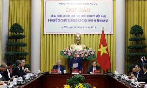 Công bố Lệnh của Chủ tịch nước về 12 luật liên quan lĩnh vực kinh tế