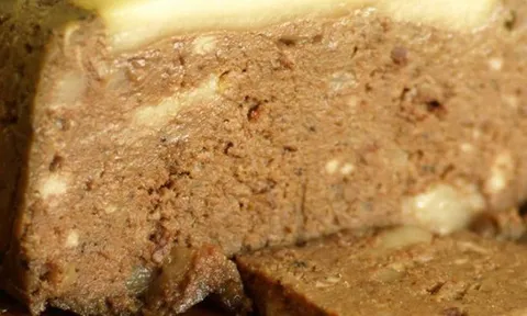 Pate lợn có 5 dấu hiệu này, người bán chèo kéo mấy cũng nên đặt xuống và quay lưng