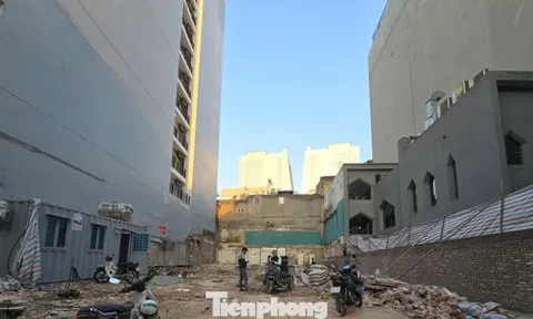 Biệt thự cổ Hà Nội bị phá dỡ xây cao ốc gây xôn xao