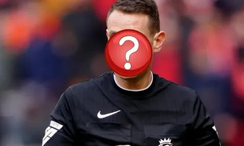 Trọng tài nổi tiếng phải hầu toà vì quay video nhạy cảm của thiếu niên 15 tuổi, từng bị đuổi việc khi xúc phạm Liverpool