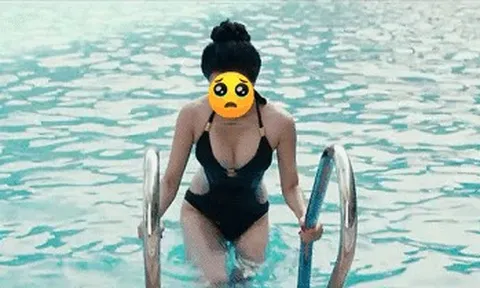 Nữ diễn viên phim giờ vàng ngoại tình chấn động: Bị phát hiện làm chuyện xấu hổ với đạo diễn đáng tuổi cha