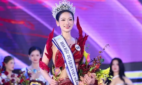 Tân Hoa hậu Nguyễn Phương Linh: Vẻ đẹp trí tuệ lên ngôi tại sân chơi du lịch