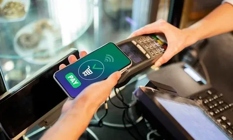 Bán bánh mì và cafe, khách sử dụng voucher thanh toán, Cục Thuế khuyến cáo cần tuân thủ quy định này khi xuất hóa đơn