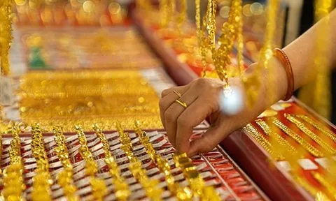 Chiều 10/1, hai nhà vàng giảm giá vàng nhẫn so với buổi sáng