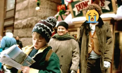 Chuyện đáng xấu hổ của tài tử "Ở Nhà Một Mình" bị bại lộ