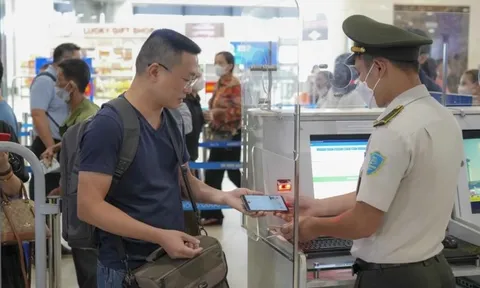 Nhiều người bất ngờ bị tạm hoãn xuất nhập cảnh, đây là cách kiểm tra nợ thuế nhanh chóng!