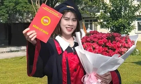 Các chân dài bóng chuyền Việt Nam rộn ràng nhận bằng cử nhân