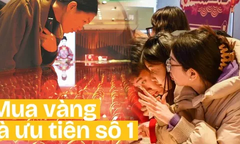 Cách "thoát nghèo" của Gen Z: Có tiền là tới tiệm vàng đầu tiên, ưu tiên mua vàng hơn mọi thứ!