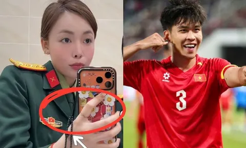 Chiếc ốp điện thoại "vạch trần" quan hệ của Lý Đức U23 Việt Nam và hotgirl bắn súng Phí Thanh Thảo giữa tin hẹn hò