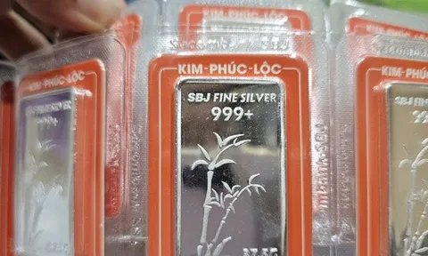 Sốc với giá bạc hôm nay, 14-1, người mua bạc lãi 14 triệu đồng/1 tuần